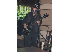 groovin&#39; out on the Epi hollowbody